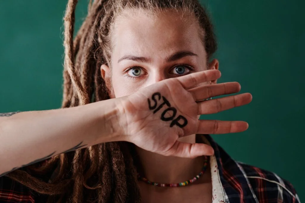 | Chill & Thrive say no to boundary violation